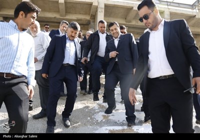 بازدید وزیر ورزش و جوانان از پروژه های ورزشی بجنورد