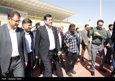 بازدید وزیر ورزش و جوانان از پروژه های ورزشی بجنورد