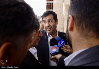 مسابقات کشتی با چوخه گود زینل خان اسفراین