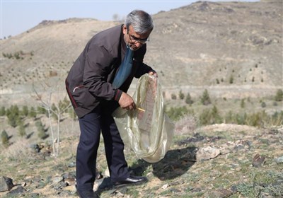 اقدام استاندار خراسان رضوی در پاکسازی ارتفاعات مشهد از زباله