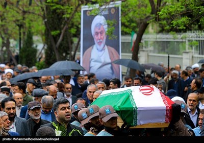 تشییع پیکر مرحوم حجت‌الاسلام‌ نیری