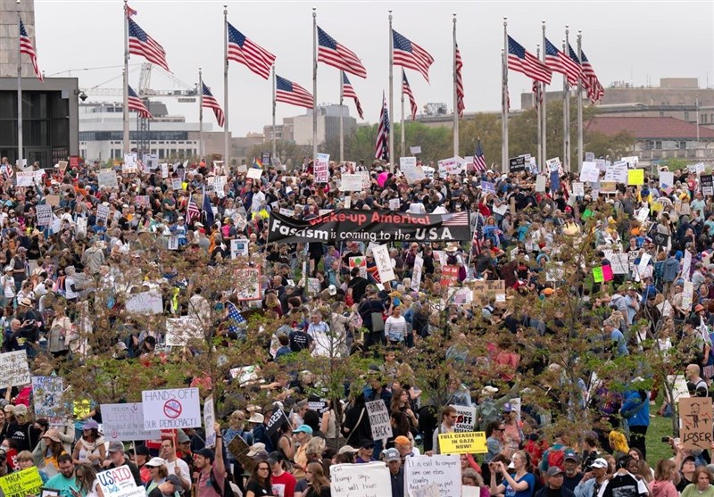 Thousands Rally across US to Protest Trump, Musk Policies