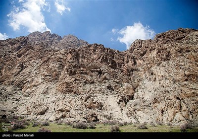 مجموعه تاریخی بیستون