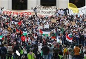 مسلمو بریطانیا یطالبون بوقف مبیعات الأسلحة لإسرائیل والاعتراف بفلسطین