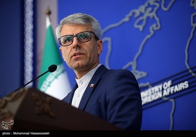 اولین نشست خبری اسماعیل بقائی سخنگوی وزارت امور خارجه جمهوری اسلامی ایران در سال 1404 