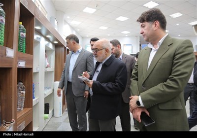 بازدید سید محمدرضا موالی‌زاده استاندار خوزستان از واحدهای صنعتی