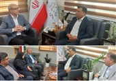 حمایت فرمانداری قشم از طرحهای توسعهای دانشگاه آزاد