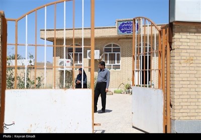 بررسی راه‌اندازی کتابخانه سیار در روستاهای استان بوشهر
