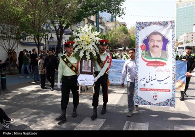 مراسم تشییع پیکر جانباز شهید حبیب ضیایی‌پور