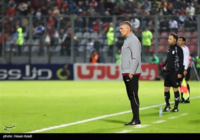 دیدار تیم های فوتبال نساجی و پرسپولیس