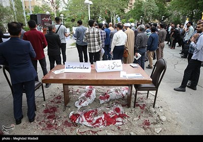 تجمع دانشجویی در دانشگاه امیرکبیر
