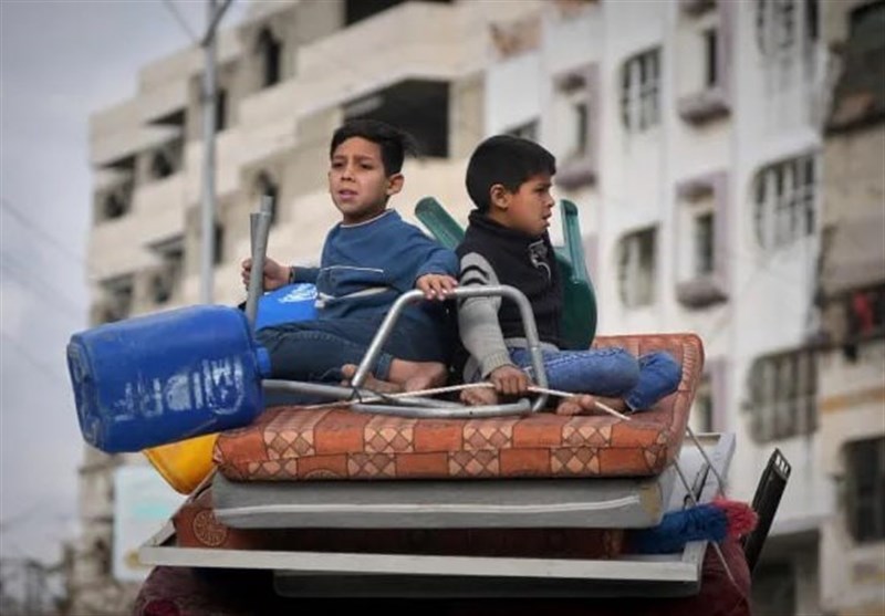 Israeli Forces Fully Encircle Rafah