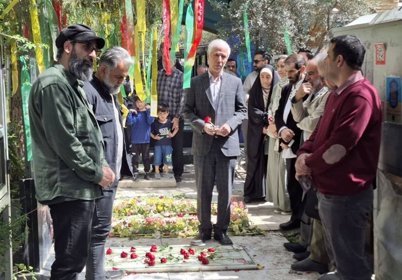 تجدید میثاق هنرمندان بسیجی با آرمان‌های شهید آوینی