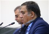 تاجرنیا: تمام تصمیمات در استقلال با هیئت مدیره است