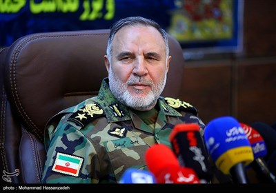 نشست خبری فرمانده نیروی زمینی ارتش