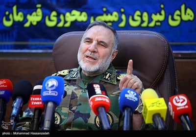 نشست خبری فرمانده نیروی زمینی ارتش