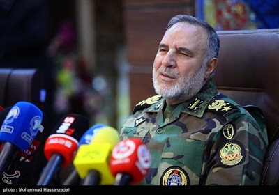 نشست خبری فرمانده نیروی زمینی ارتش