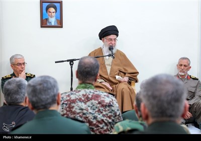 دیدار جمعی از فرماندهان نیروهای مسلح با رهبر معظم انقلاب