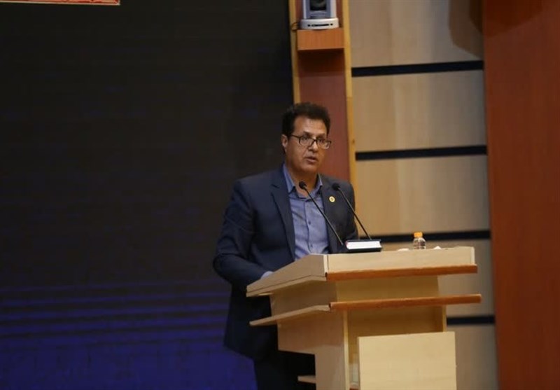 نوسانات نرخ ارز سبب افزایش ریسک سرمایه‌گذاری شد