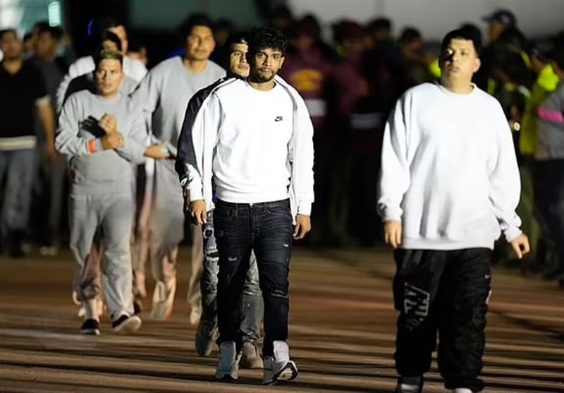 US Judge Halts Trump’s Deportation Plan for over 500,000 Migrants