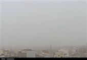 وضعیت خطرناک آلودگی هوا در زنجان/ چرا مدارس تعطیل نشد؟