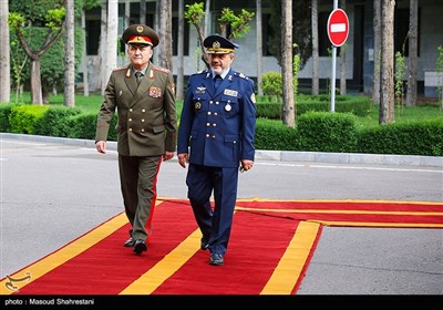 دیدار وزرای دفاع ایران و تاجیکستان