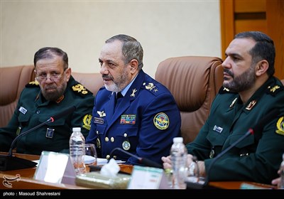 دیدار وزرای دفاع ایران و تاجیکستان