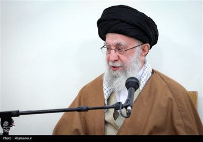 دیدار جمعی از مسئولان ارشد سه قوه با رهبرمعطم انقلاب