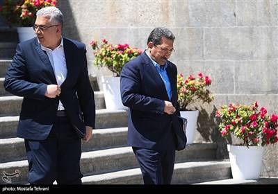  سید محمد اتابک وزیر صنعت، معدن و تجارت