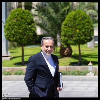 سید عباس عراقچی، وزیر امور خارجه در حاشیه جلسه هیات دولت - ۲۷ فروردین