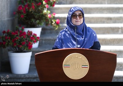 فاطمه مهاجرانی، سخنگوی دولت در حاشیه جلسه هیات دولت - ۲۷ فروردین