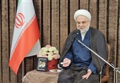 تأثیر نماز در بین جوانان تبیین شود