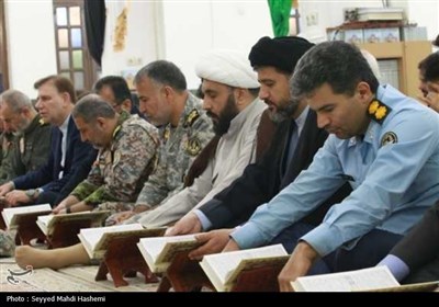 تجدید میثاق فرماندهان نیروهای مسلح استان بوشهر با شهدا