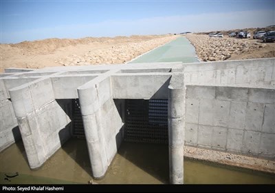 بازدید استاندار بوشهر از پروژههای تنگستان