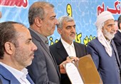 روایت تسنیم از یک تکریم متفاوت/معلمی از کردستان اخراج نشد