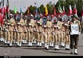 اقتدار نظامی در پایتخت مقاومت/ رژه باشکوه نیروهای مسلح کرمان