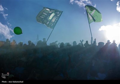 دیدار تیم‌های فوتبال خیبر خرم‌آباد و نساجی مازندران