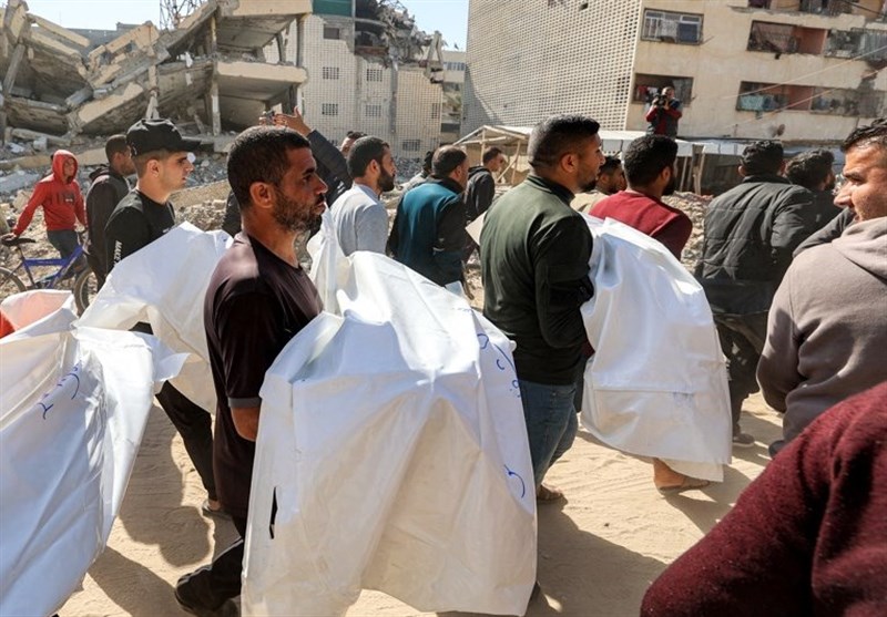 Israeli Airstrikes Kill 26 in Gaza, Including 13 From Single Family