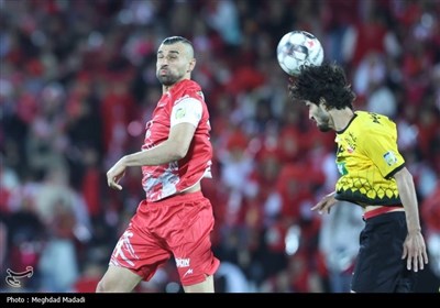 امید پرسپولیس به استقلال در هفته آخر + جدول و برنامه بازی‌ها