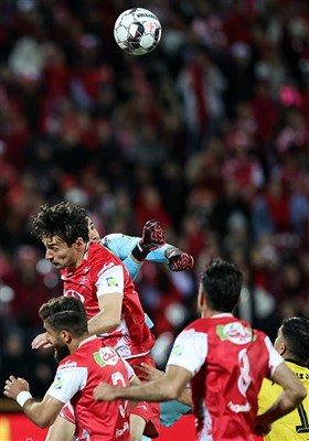 دیدار تیم های فوتبال پرسپولیس و سپاهان
