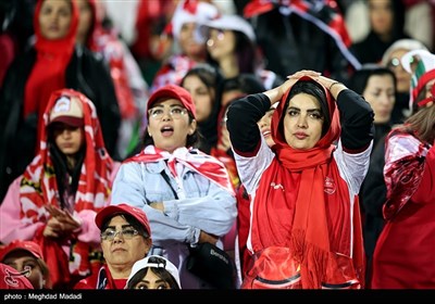 دیدار تیم های فوتبال پرسپولیس و سپاهان