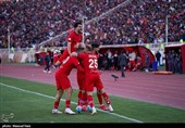 Tractor Defeats 10-Man Foolad: IPL