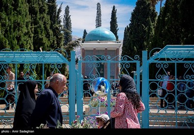 بمناسبت یکم اردیبهشت روز بزرگداشت سعدی