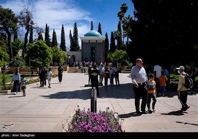 بمناسبت یکم اردیبهشت روز بزرگداشت سعدی