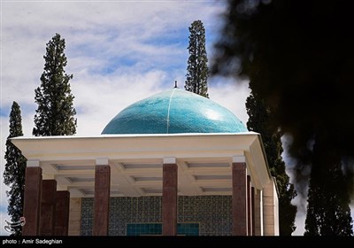 بمناسبت یکم اردیبهشت روز بزرگداشت سعدی