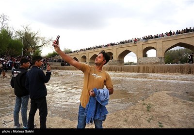  بازگشایی آب زاینده رود 