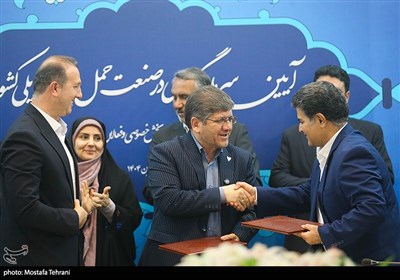 امضای تفاهم نامه سرمایه‌گذاری در صنعت حمل و نقل ریلی