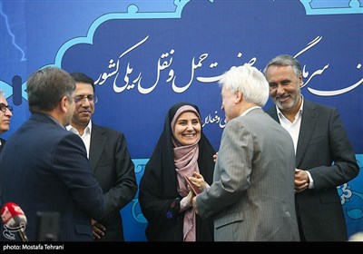 فرزانه صادق وزیر راه و شهرسازی