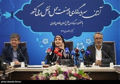 فرزانه صادق وزیر راه و شهرسازی