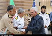 بازماندگان ناو جوشن در بوشهر تجلیل شدند+تصاویر